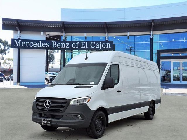New 2026 Arctic White Mercedes-Benz Cargo 170 WB image 1