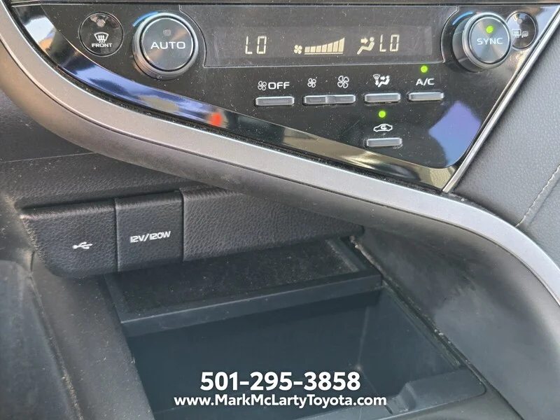 Used 2022 Predawn Gray Mica TOYOTA SE AUTO image 19