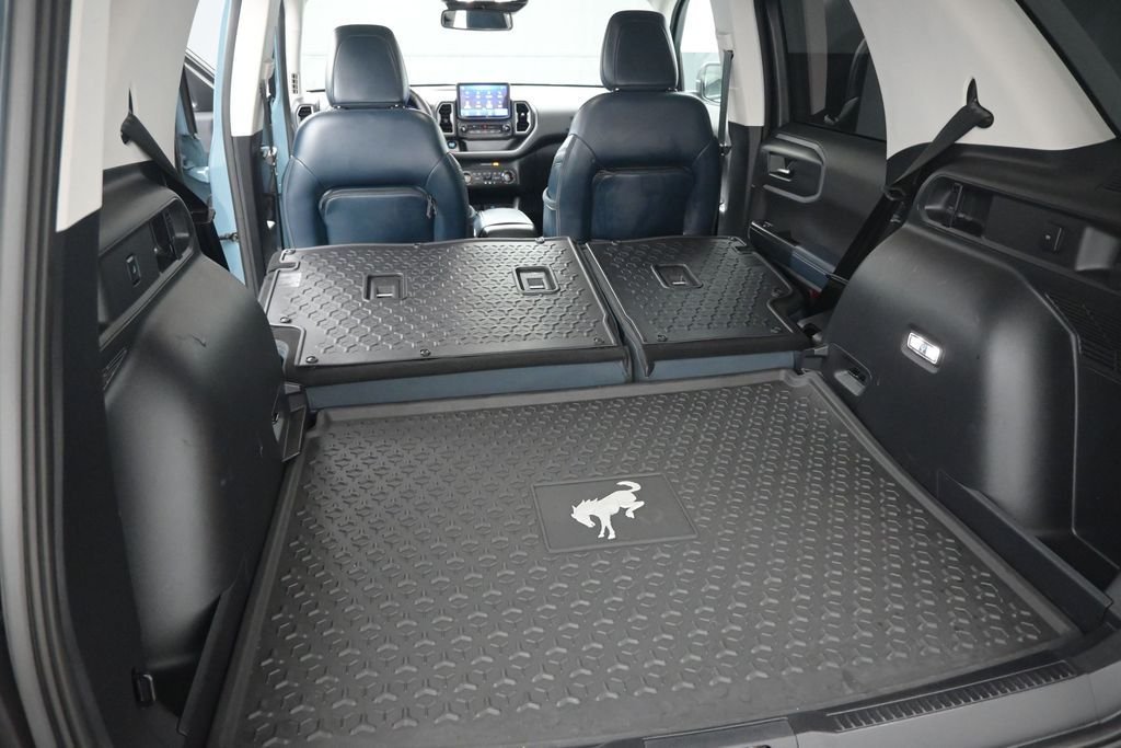 Used 2022 Gray Ford Outer Banks image 10