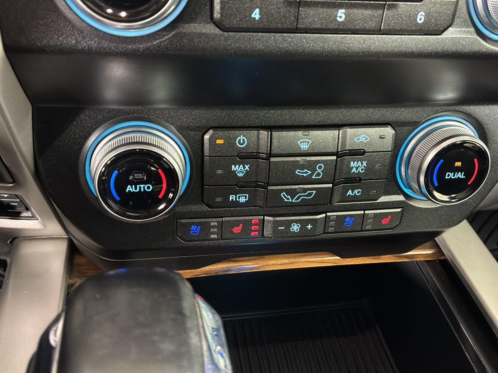 Used 2019 Ruby Red Metallic Tinted Clearcoat Ford LARIAT image 54
