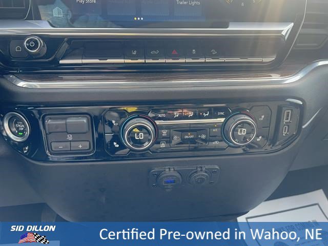 Used 2024 Summit White Chevrolet LT image 15