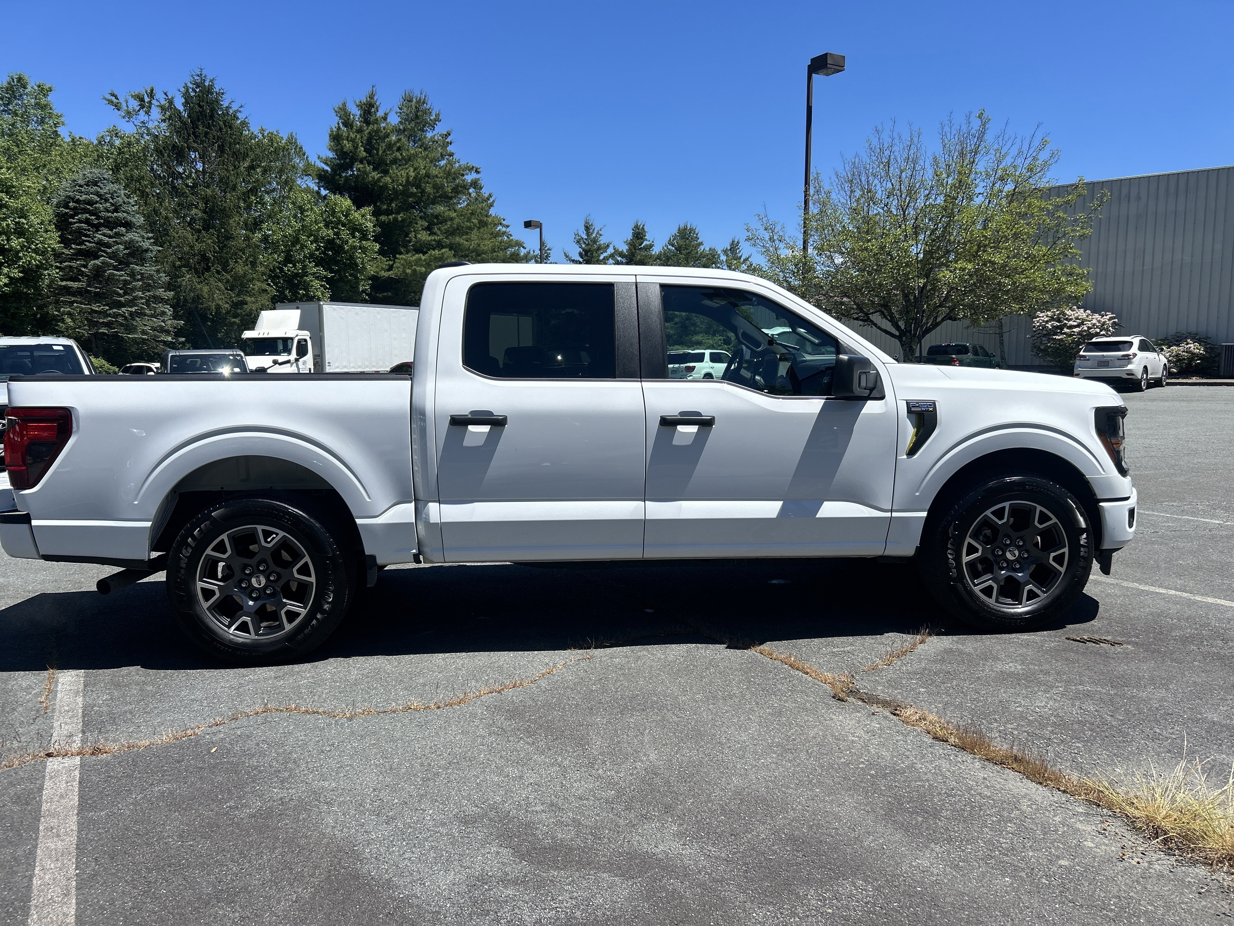 Used 2024 Oxford White Ford STX image 4