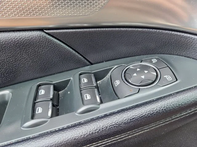 Used 2018 Burgundy Ford XLT image 34