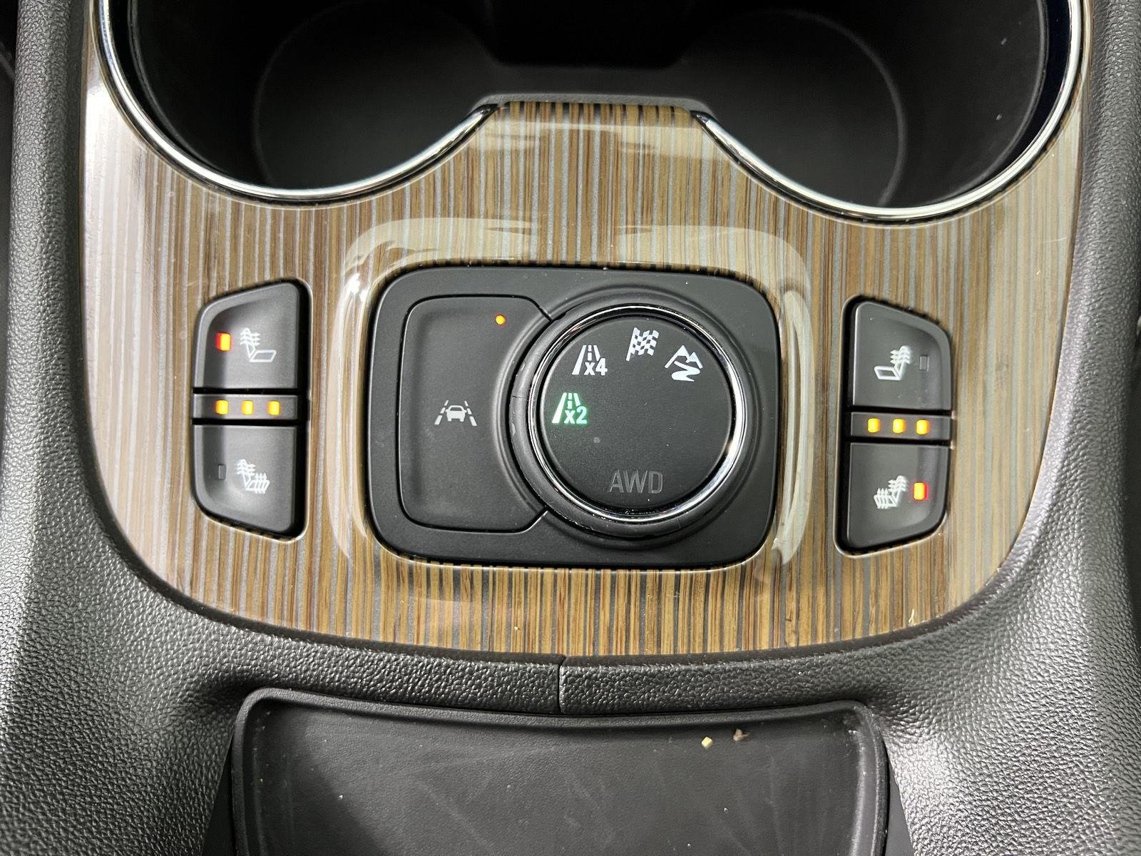 Used 2023 Sterling Metallic GMC SLE image 16