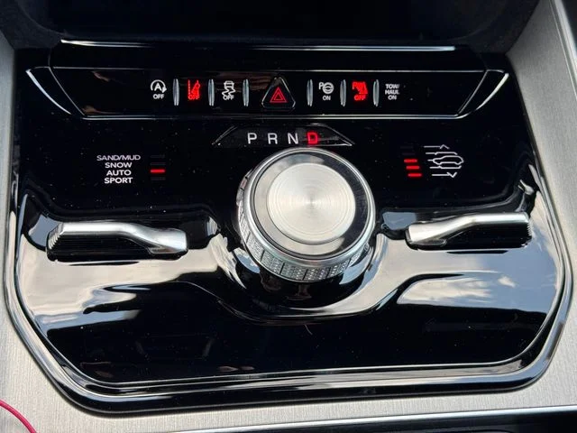 New 2026 High Gloss Black Exterior Paint Jeep Grand Wagoneer image 43