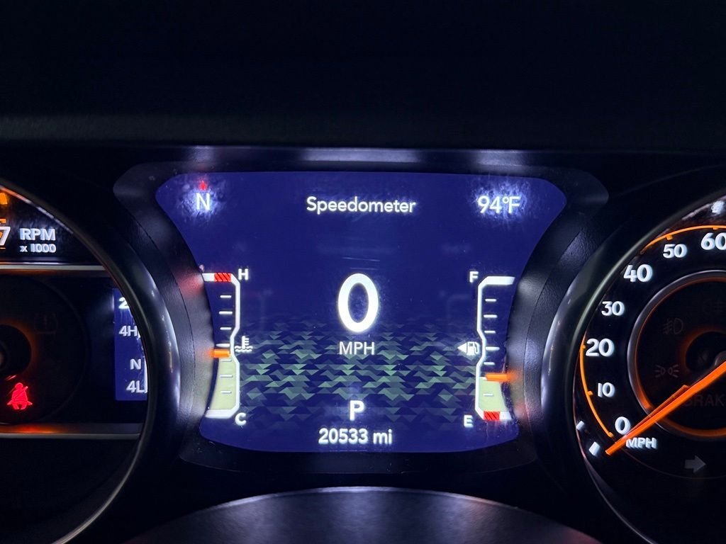 Certified Used 2023 Gray Jeep Mojave image 14