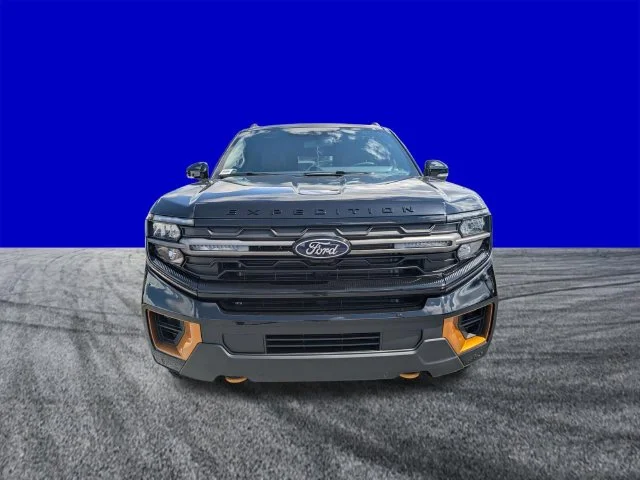 New 2027 Agate Black Metallic Ford Tremor® image 8
