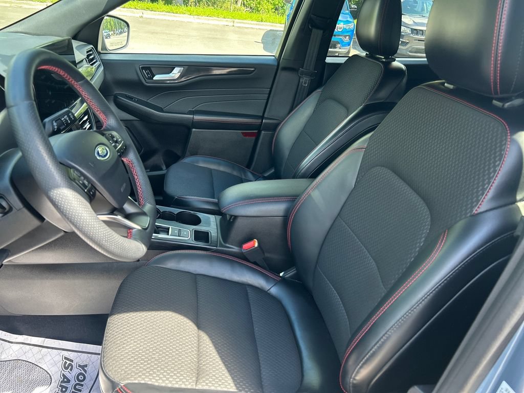 2023 Ford Escape ST-Line - Photo 11