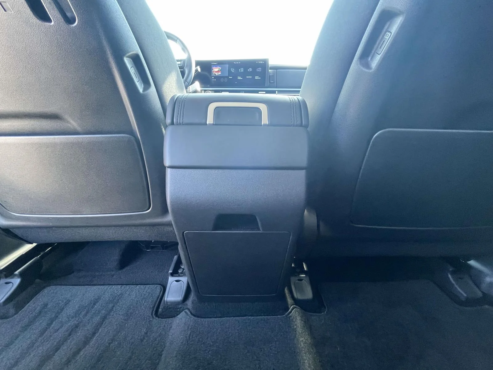 Used 2026 Hampton Gray Hyundai SE image 5