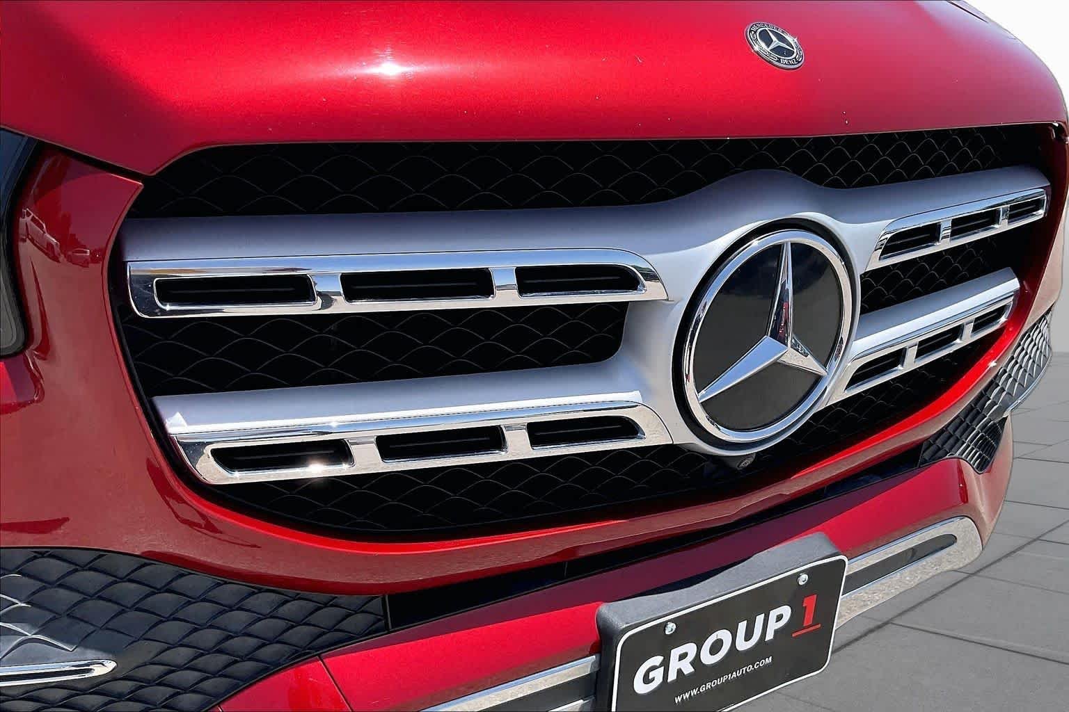 Used 2020 designo Cardinal Red Metallic Mercedes-Benz GLS 450 image 30