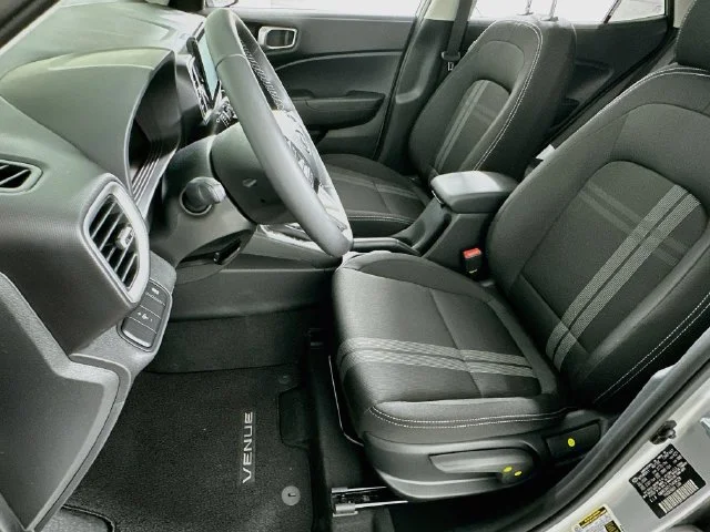 New 2026 Silver Hyundai SEL image 8