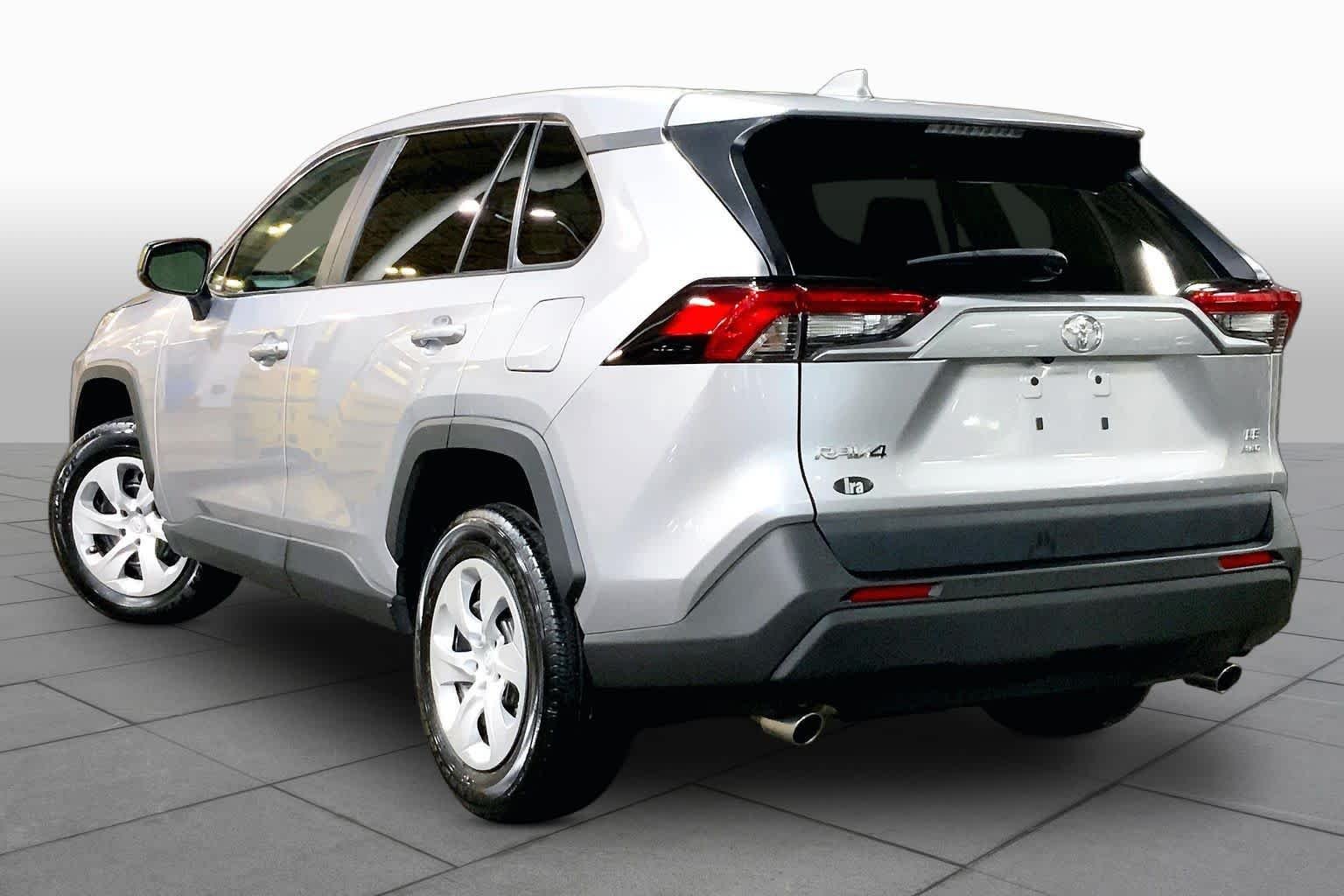 Used 2023 Silver Sky Metallic Toyota LE image 12
