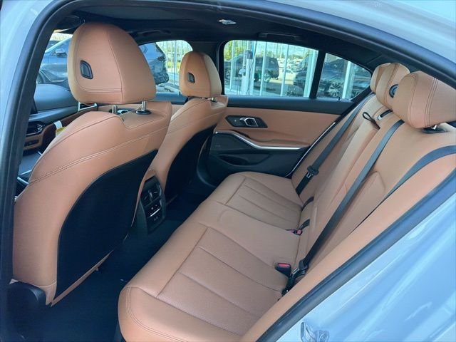 Used 2026 White BMW M340i image 23