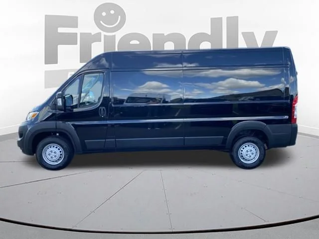 New 2026 Black Clear-Coat Exterior Paint RAM High Roof image 2