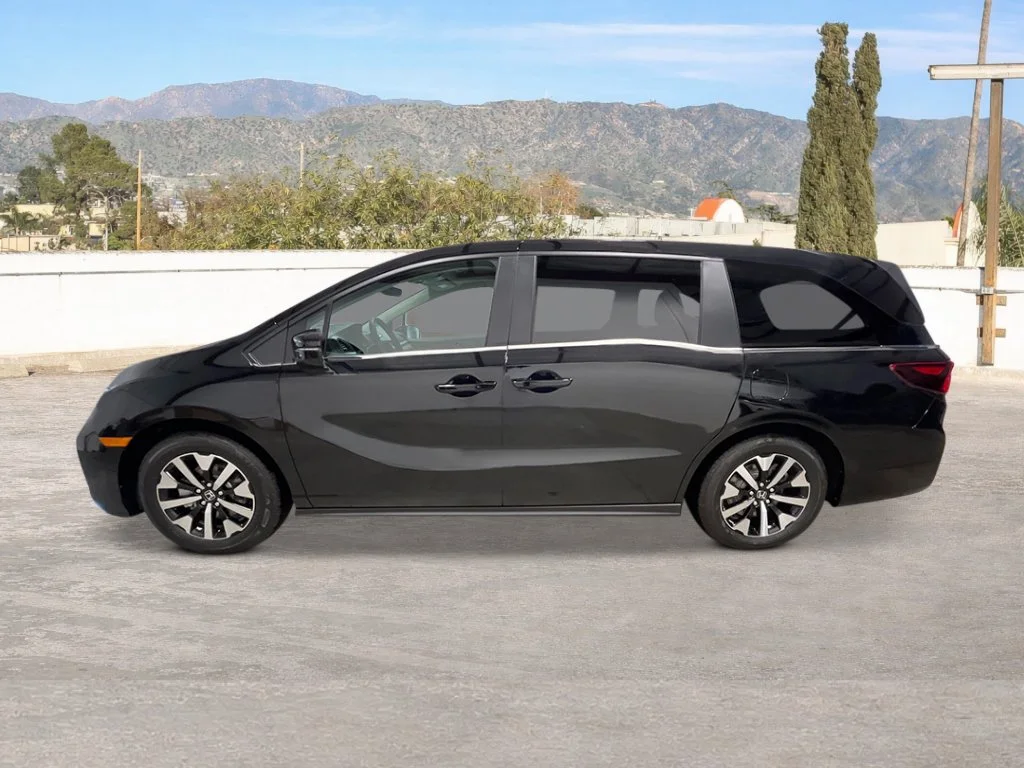 2026 Honda Odyssey EX-L - Photo 2