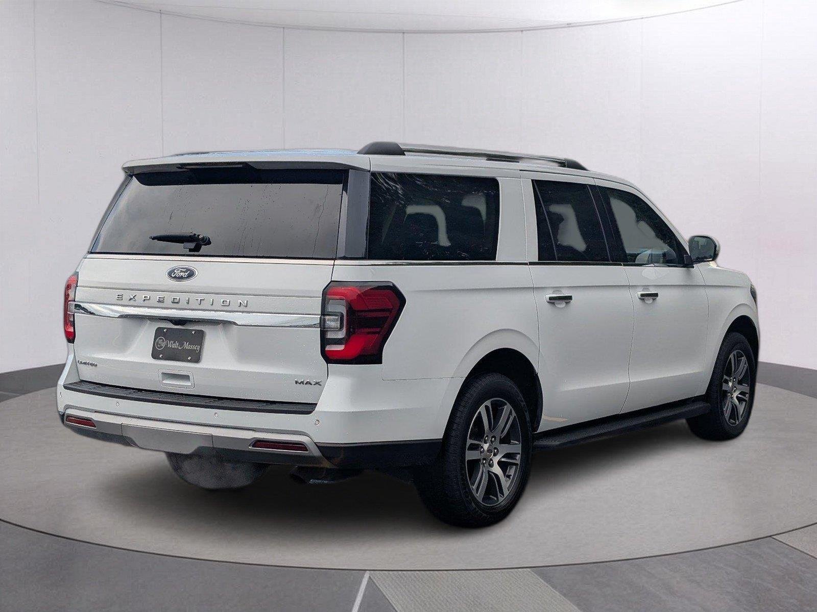 Used 2024 Oxford White Ford Limited image 5