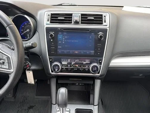 Used 2019 Silver Subaru 2.5i image 11