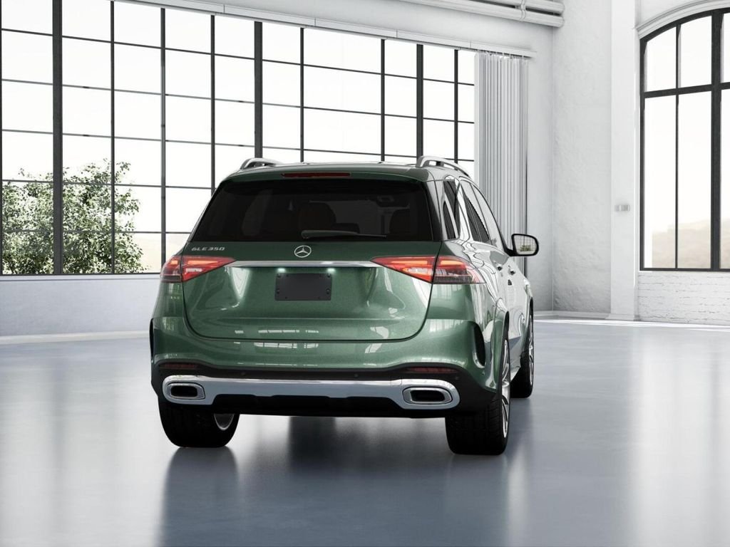 New 2026 MANUFAKTUR Ireland Mid Green Metallic Mercedes-Benz GLE 350 image 24