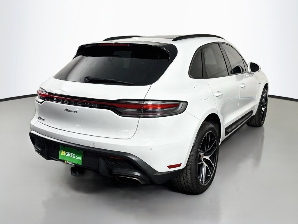 Used 2024 White Porsche Base image 7