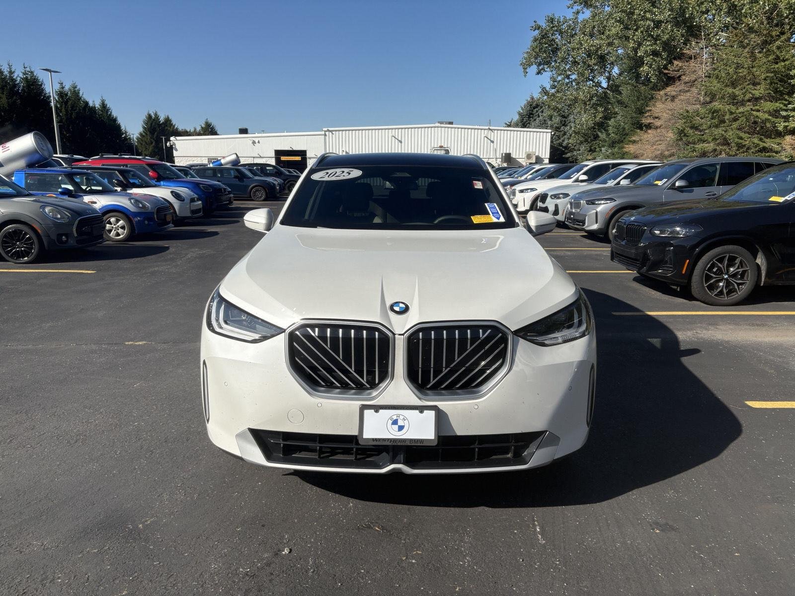 New 2026 Mineral White Metallic BMW 30 xDrive image 2