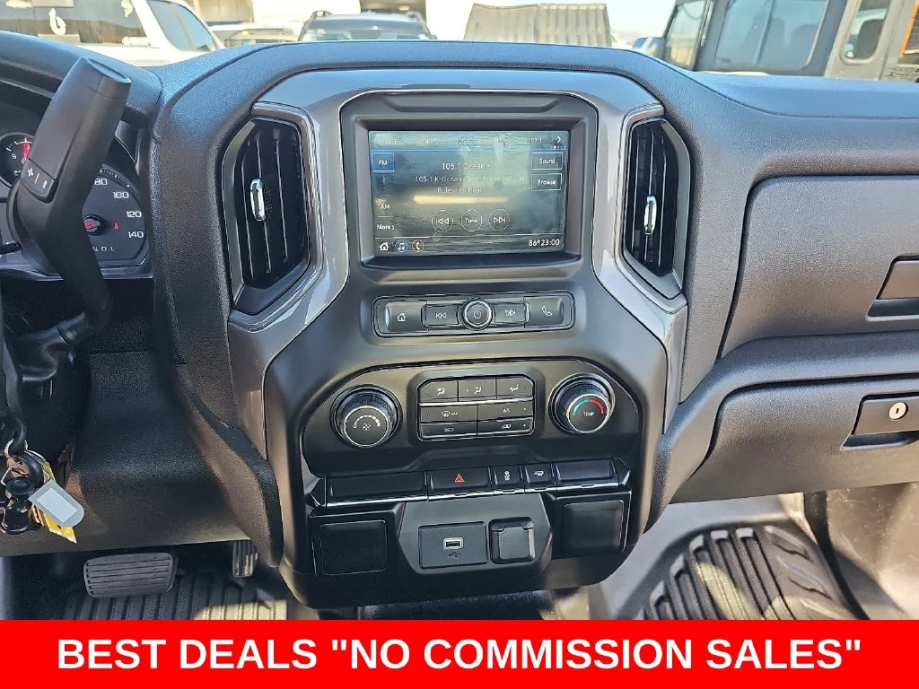 Used 2020 White Chevrolet WT image 19