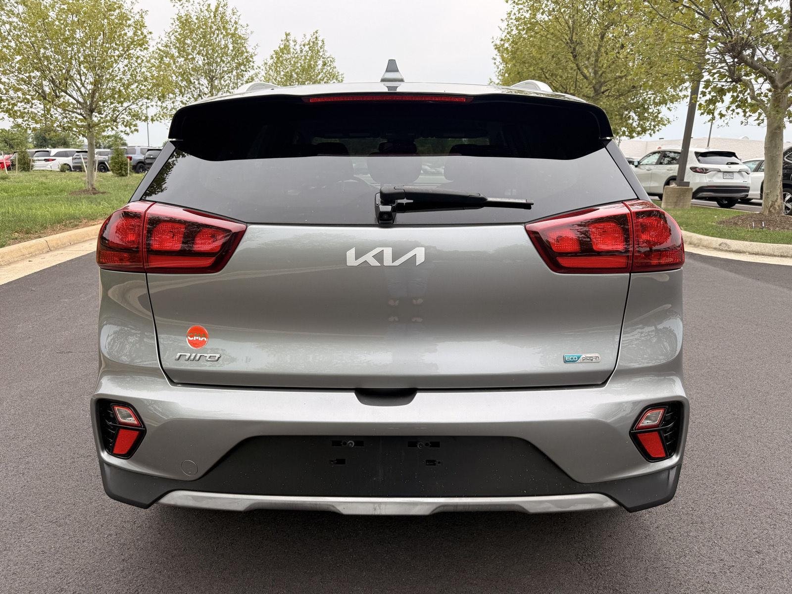 Used 2022 Steel Gray Kia LXS image 6
