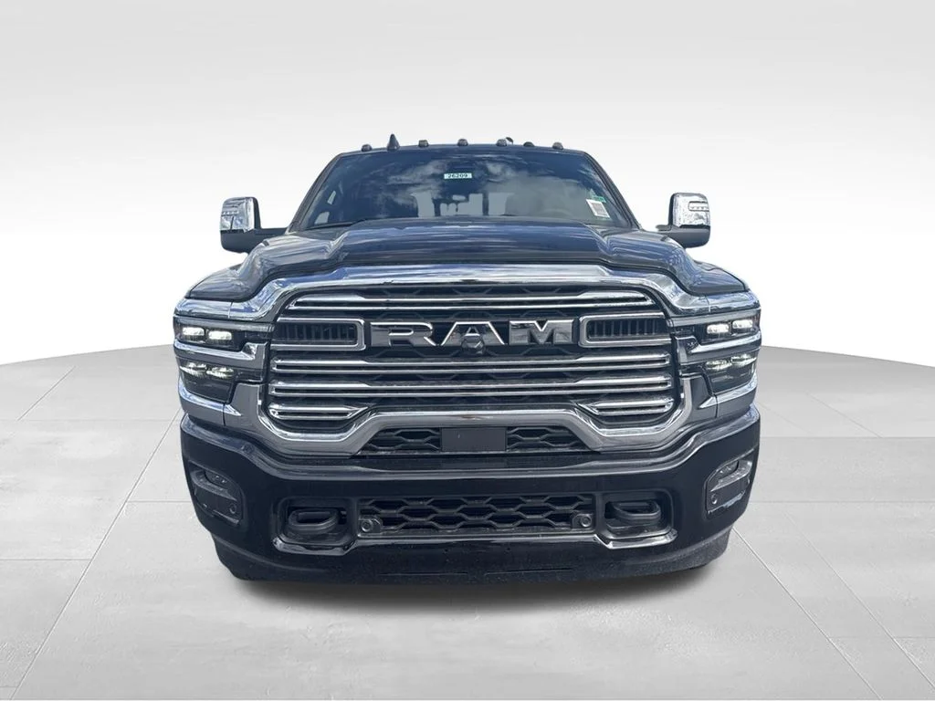 New 2026 Diamond Black Crystal Pearl-Coat Exterior Paint RAM LARAMIE image 8