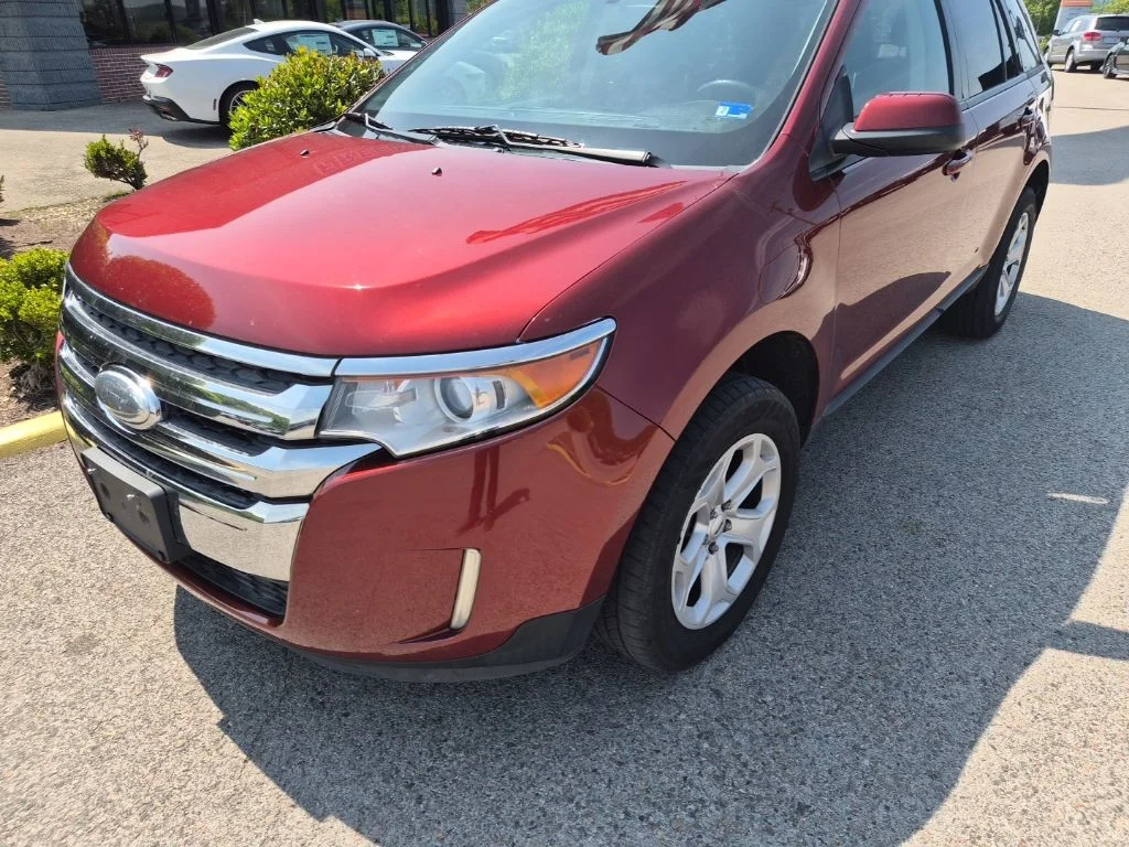 Vehicle Image 2