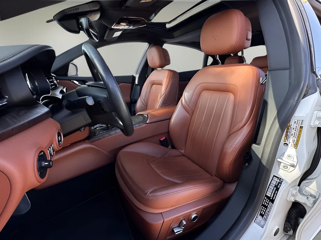 Used 2023 White Maserati GT image 5