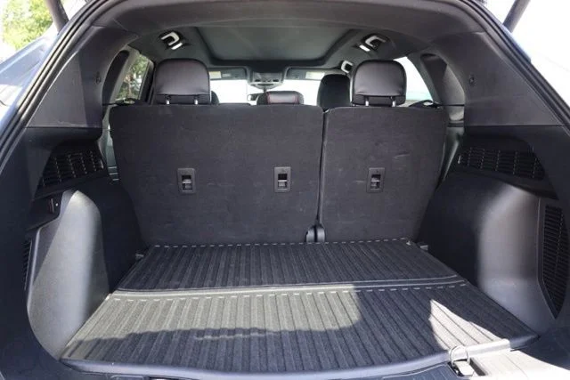 Used 2023 Silver Ford ST-Line image 35