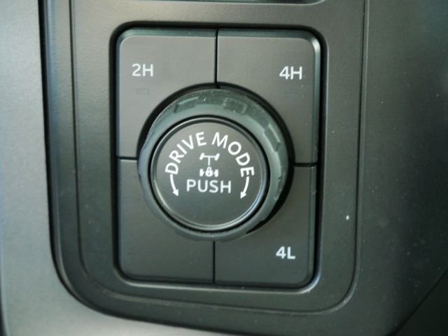 Used 2024 Black Ford XLT image 28