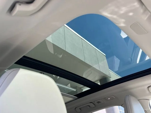 2026 Volvo XC60 Ultra - Photo 32