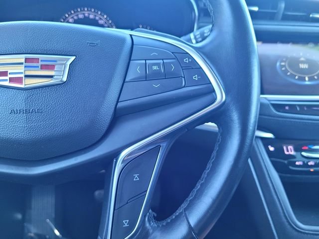 Used 2018 Red Cadillac Luxury image 23
