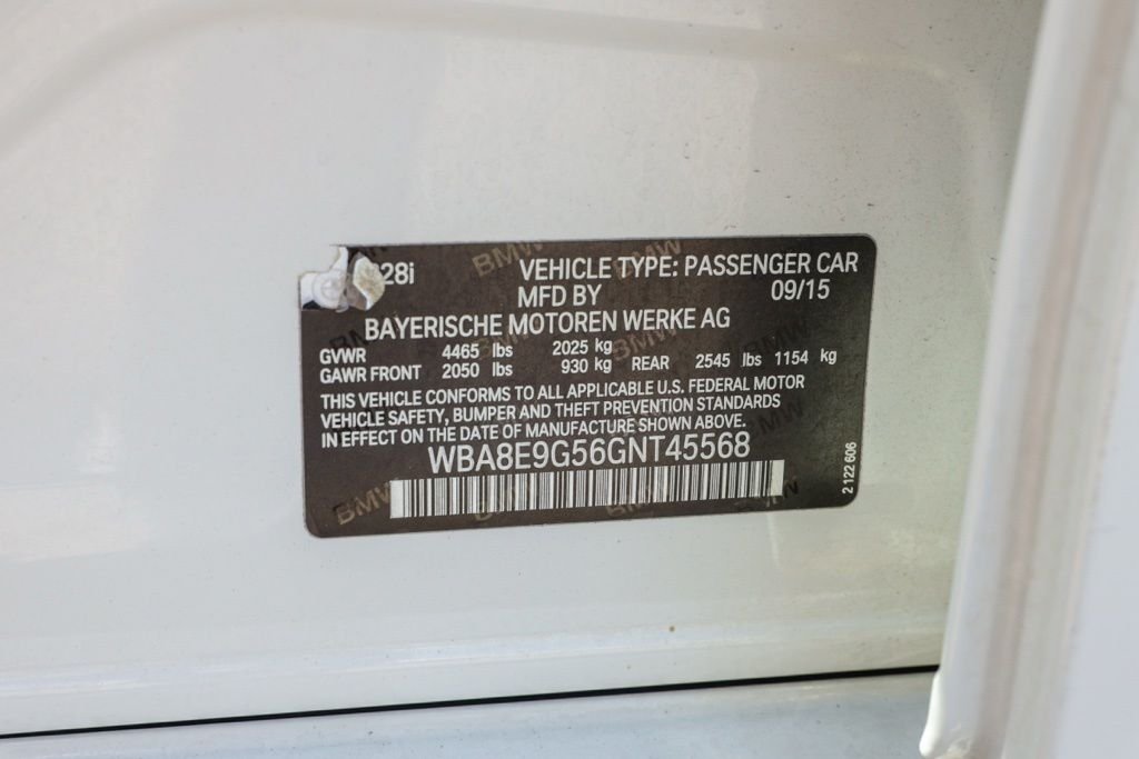Used 2016 White BMW 328i image 36