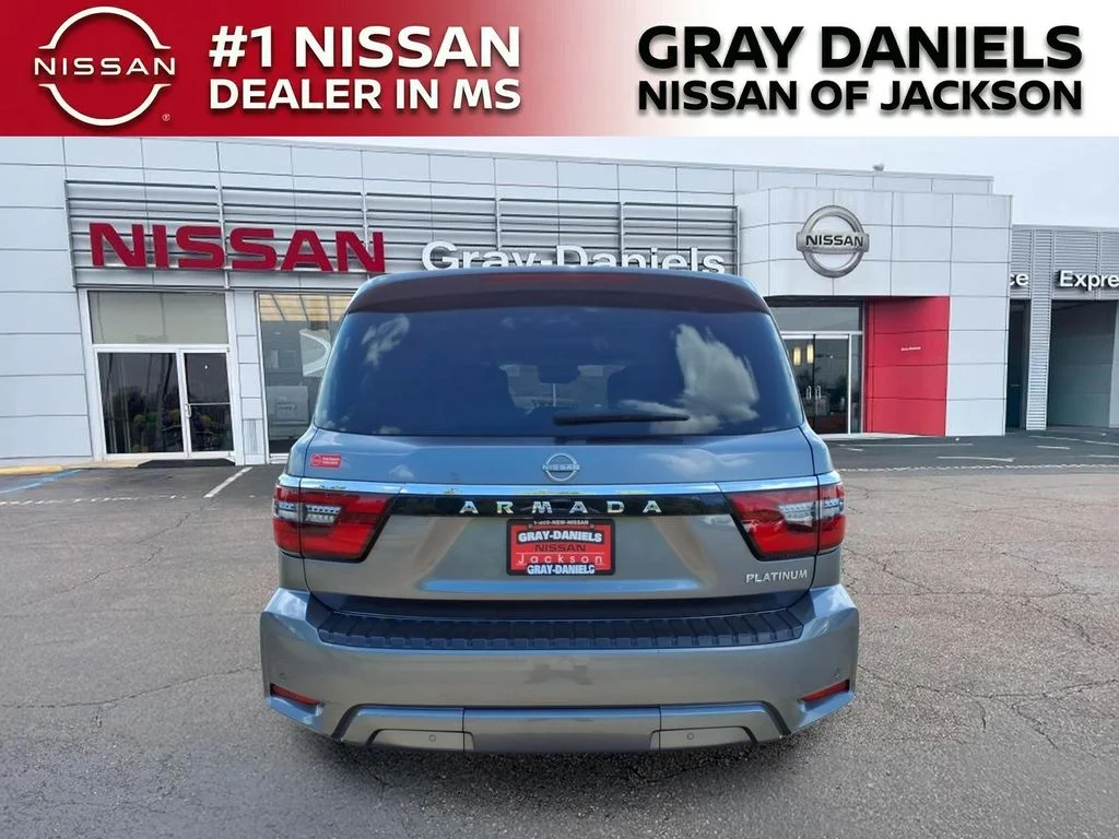 Used 2023 Gray Nissan Platinum image 6