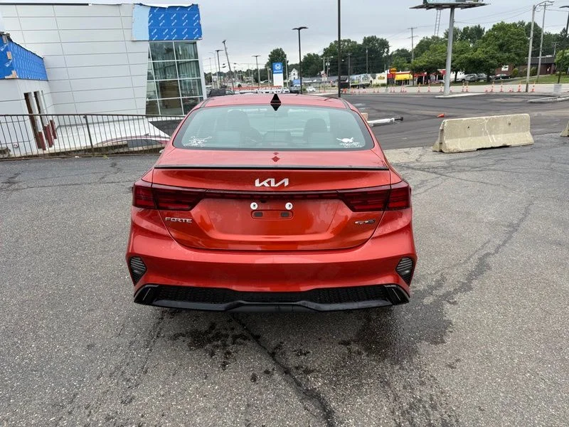 Used 2023 Red Kia GT-Line image 7
