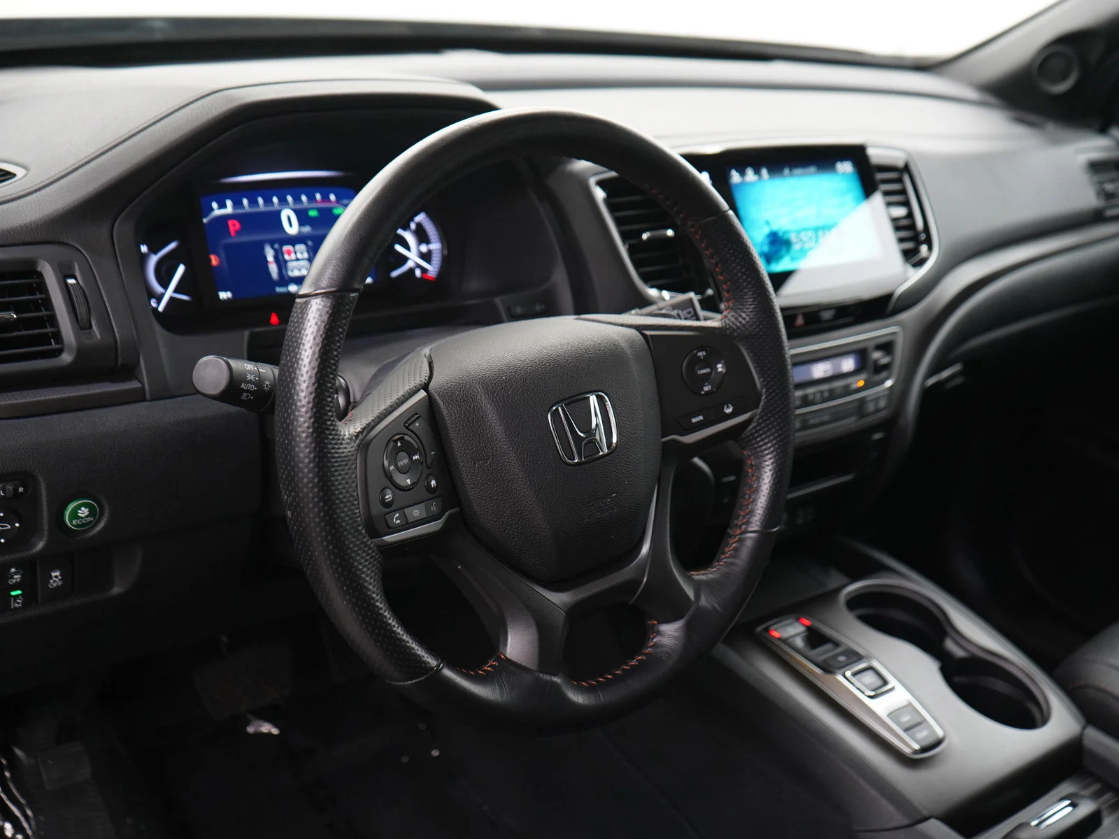 Used 2022 Silver Honda 4D TRAILSPORT AWD image 21