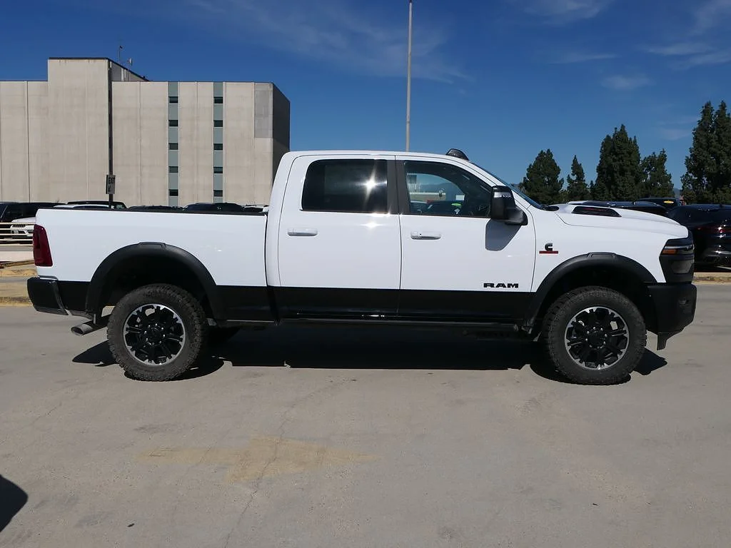 2026 RAM 2500 Rebel - Photo 2