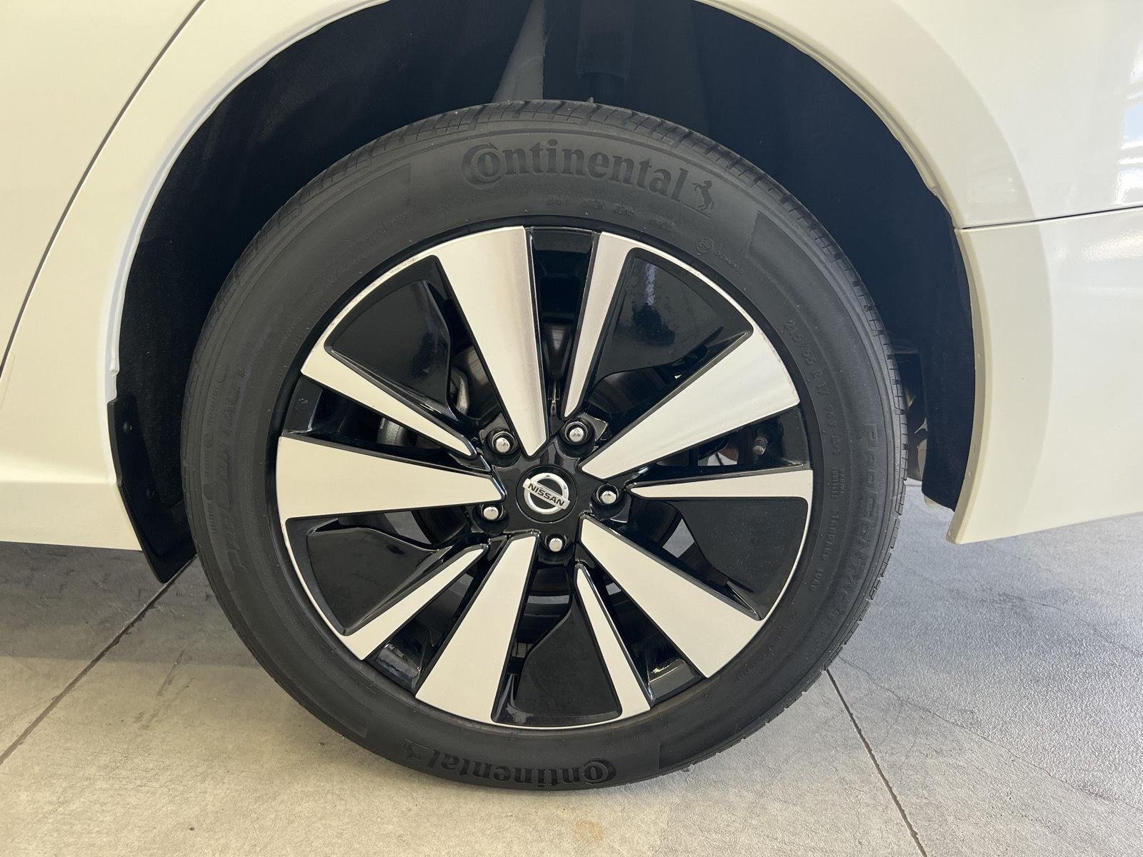2022 Nissan Altima SV - Photo 10
