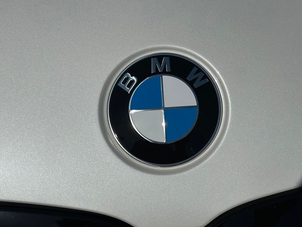 New 2026 Mineral White Metallic BMW M340i image 12