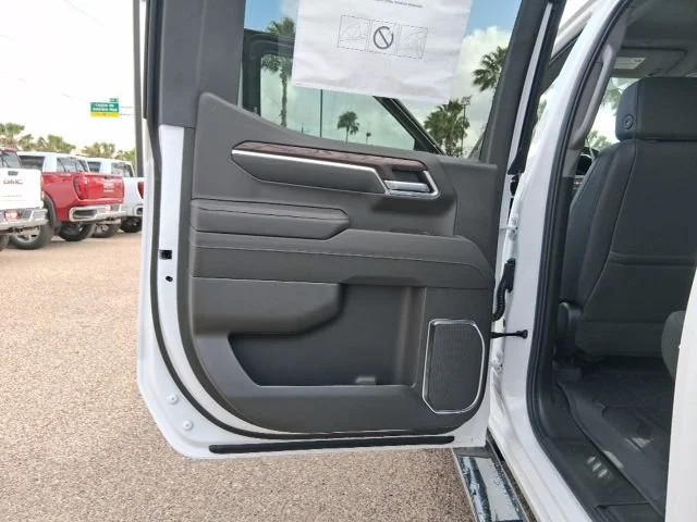 2026 GMC Sierra 1500 SLT - Photo 15