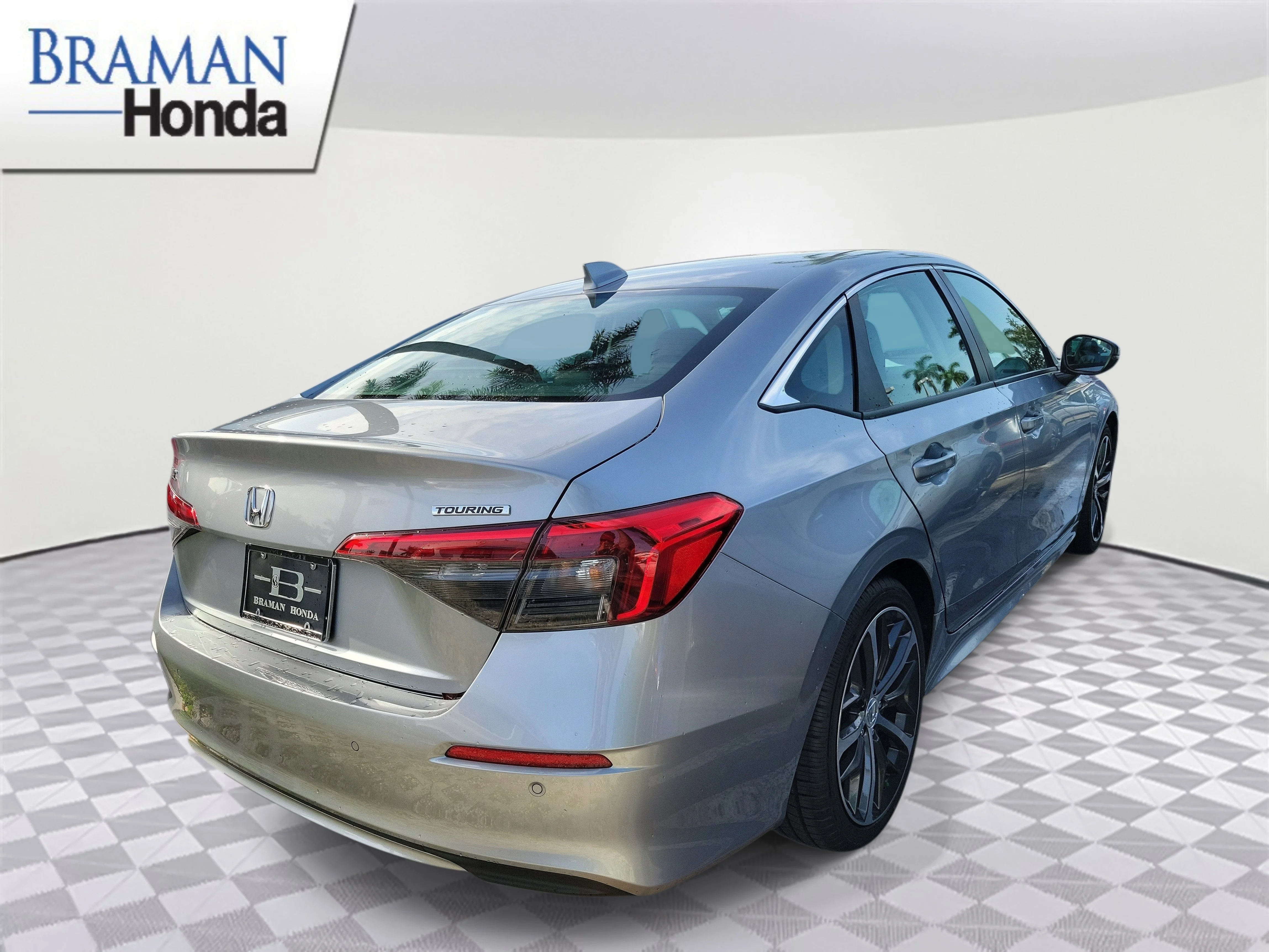 2024 Honda Civic Touring - Photo 3