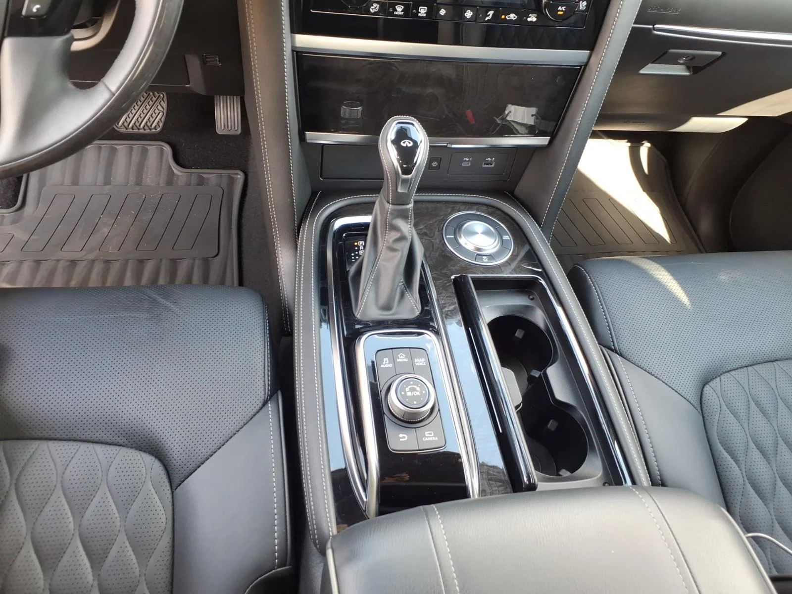 Used 2023 Anthracite Gray INFINITI Sensory image 15