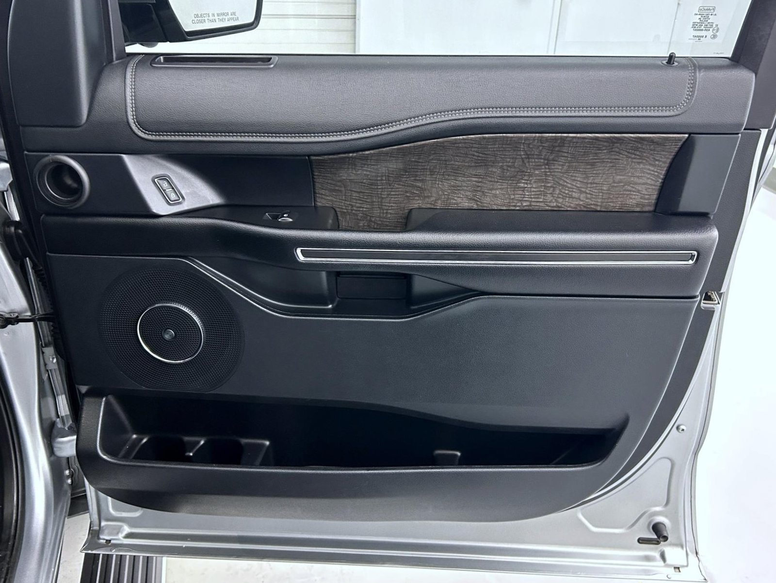 Used 2020 Silver Ford Limited image 21