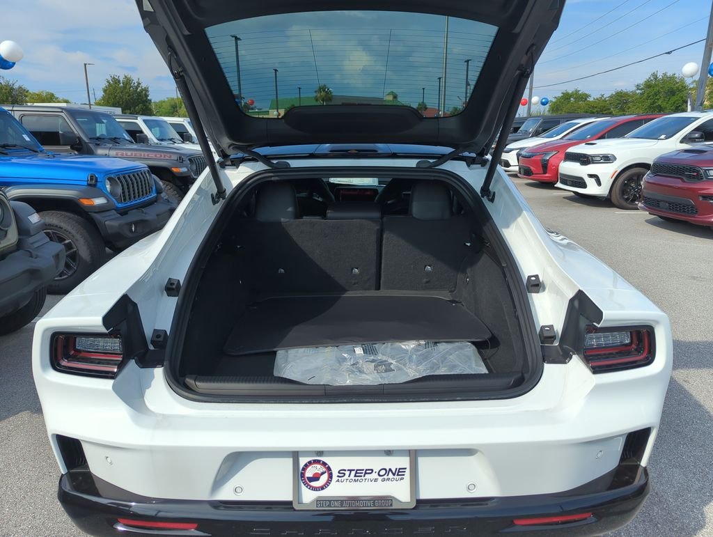 New 2026 White Knuckle Exterior Paint Dodge Scat Pack Plus image 28