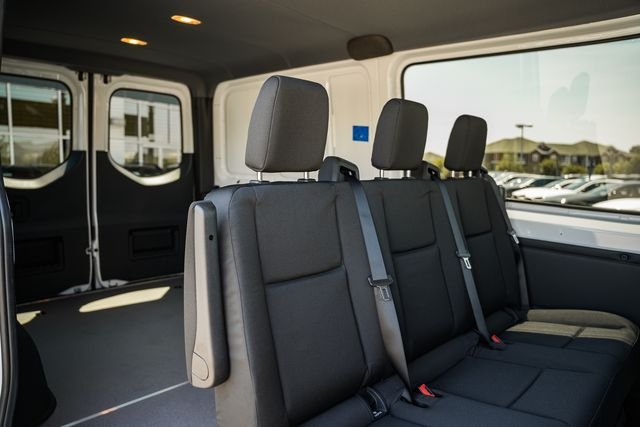 New 2026 Arctic White Mercedes-Benz Crew 144 WB image 30