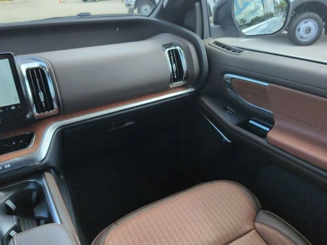 New 2026 Glacier Gray Metallic Tri-Coat Ford MAX King Ranch® image 17