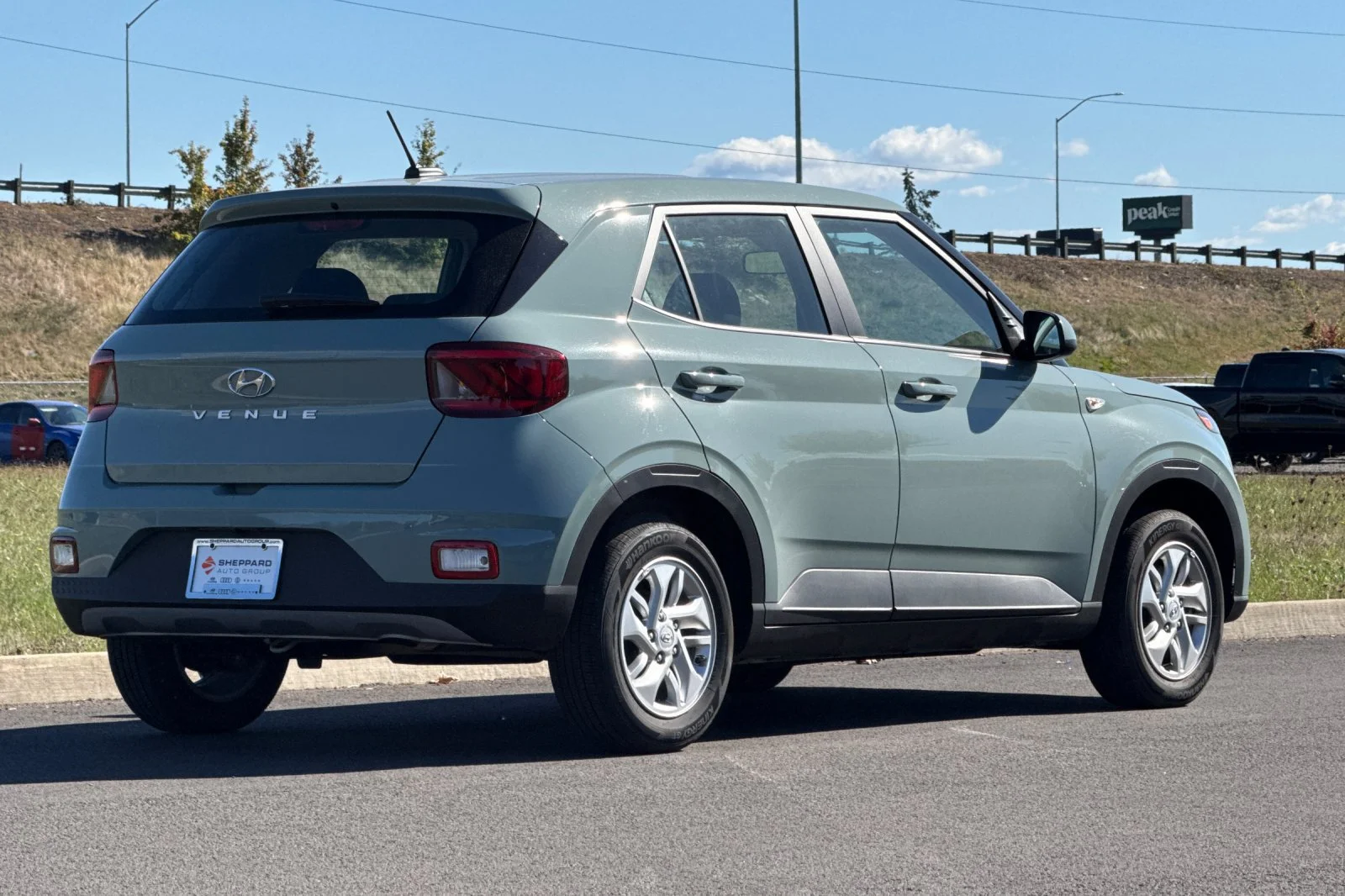Used 2026 Green Hyundai SE image 3