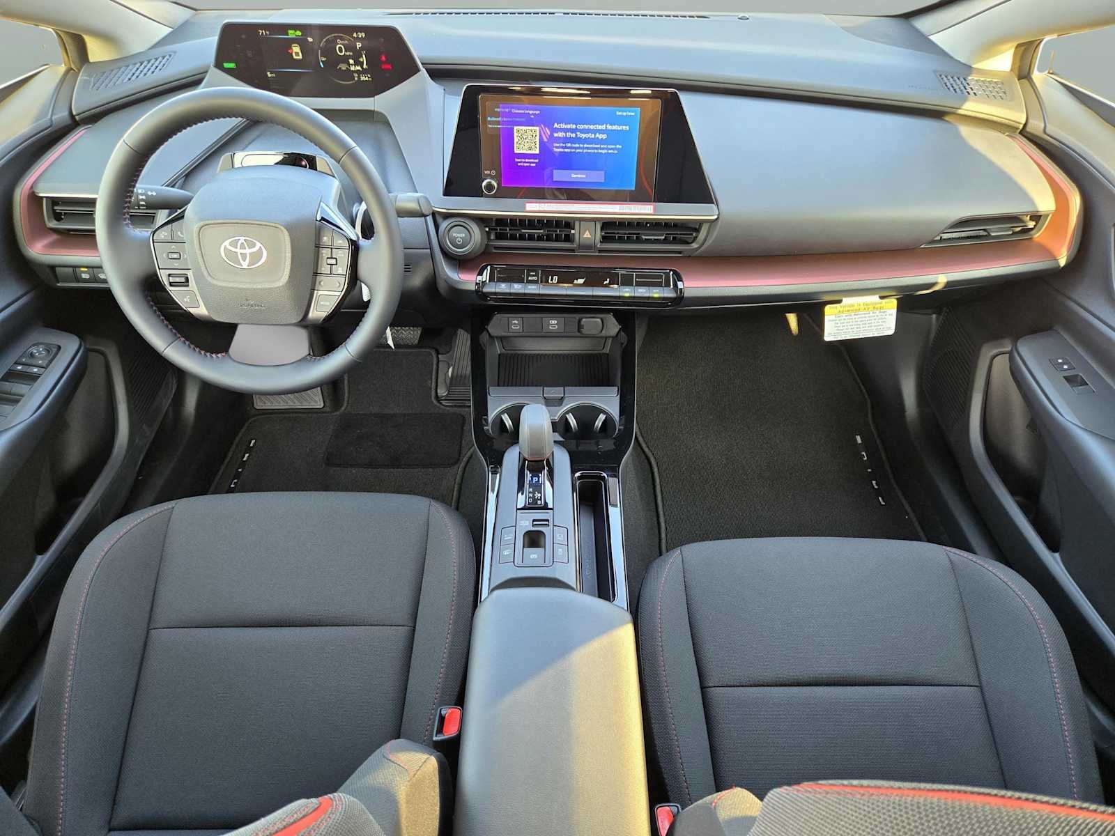 New 2026 Wind Chill Pearl Toyota SE image 15