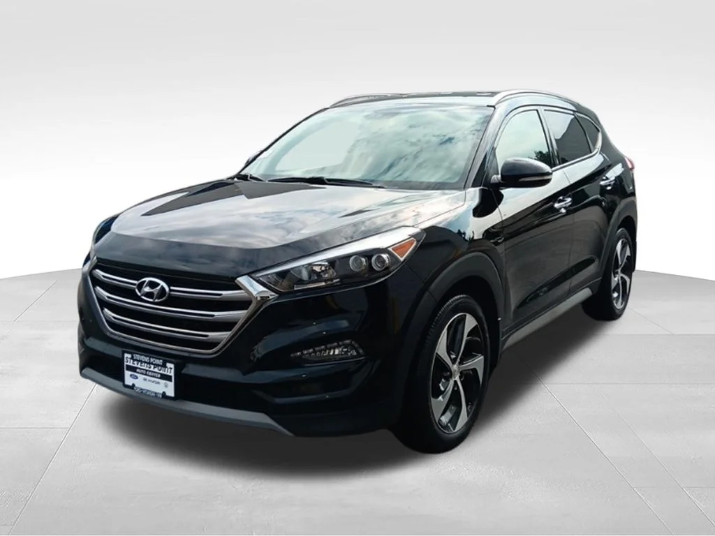 Used 2018 Black Noir Pearl Hyundai Limited image 3
